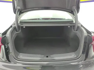 2025 Hongqi H5 PHEV 130 Super Hybrid Edition, фото 3, лот 10414945