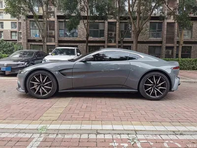 2018 Aston Martin V8 Vantage 4.0T V8 Coupe, фото 2, лот 10241181