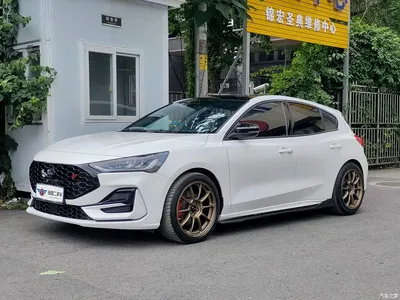 2022 Ford Focus Hatchback EcoBoost 180 Automatic ST Line, фото 1, лот 10280424