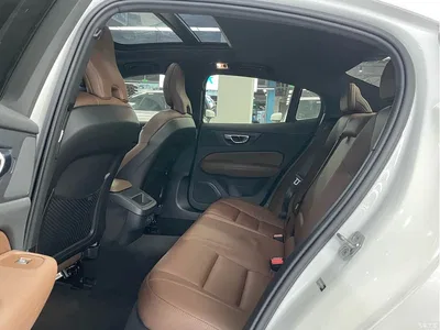 2022 Volvo S60 B4 Smart Vision Luxury Edition, фото 4, лот 10396114