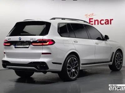 2025 BMW X7 xDrive 40i M Sport 6STR, фото 1, лот 10078953