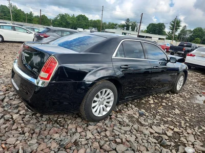 2013 CHRYSLER 300, фото 3, лот 10866977