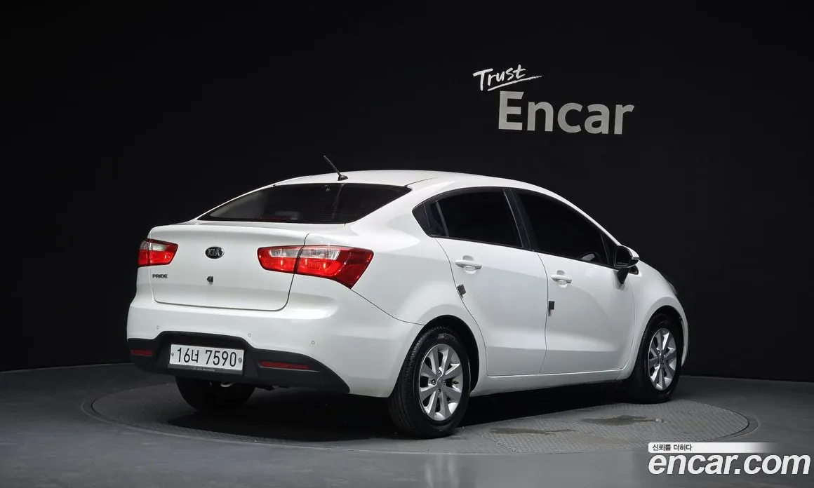 2013 Kia pride 1.4 MPI Sedan, фото 2, лот 10205024