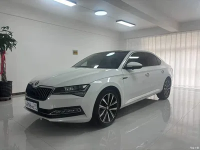 2023 Škoda Superb Facelift TSI280 DSG Premium Edition, фото 1, лот 10348488