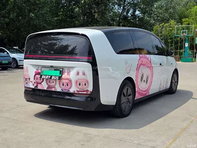 2025 Li Auto MEGA Model Home Family Special Edition, фото 4, лот 10446378