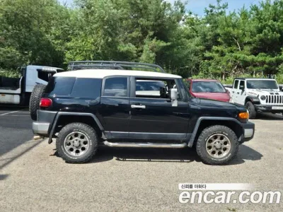 2012 Toyota FJ Cruiser 4WD V6, фото 4, лот 10034349