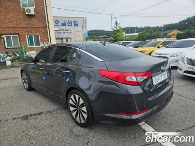 2011 Kia K5 2.0 Prestige, фото 2, лот 10110293