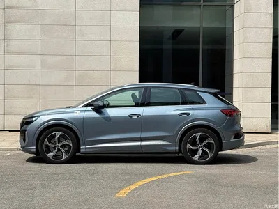 2023 Audi Q4 e-tron 40 e-tron Innovation Edition, фото 4, лот 10472574