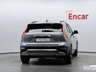 2024 Kia Niro Signature, фото 3, лот 10230317