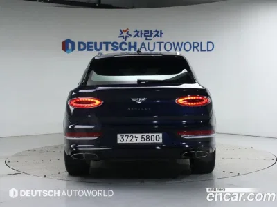 2021 Bentley Bentayga 4.0 V8, фото 4, лот 10118308