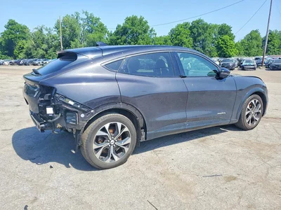 2022 FORD MUSTANG MACH-E PREMIUM, фото 3, лот 10550838