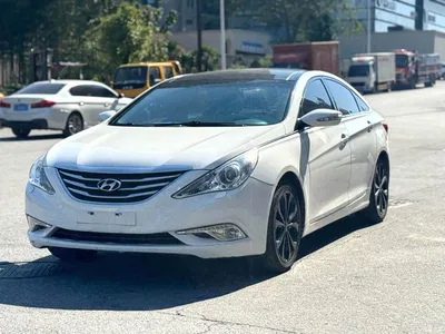 2013 Hyundai Sonata 2.4L Automatic Luxury Edition (China IV), фото 1, лот 10373693