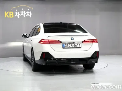 2026 BMW 5-Series 520i Special Edition, фото 3, лот 10192190
