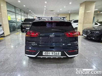 2017 Kia Niro Luxury, фото 4, лот 10933180