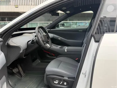 2025 Xiaomi Auto Xiaomi YU7 Extended Range AWD Pro, фото 4, лот 10385215