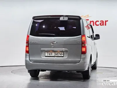 2015 Hyundai Starex 12-Seater Wagon, фото 4, лот 10161014