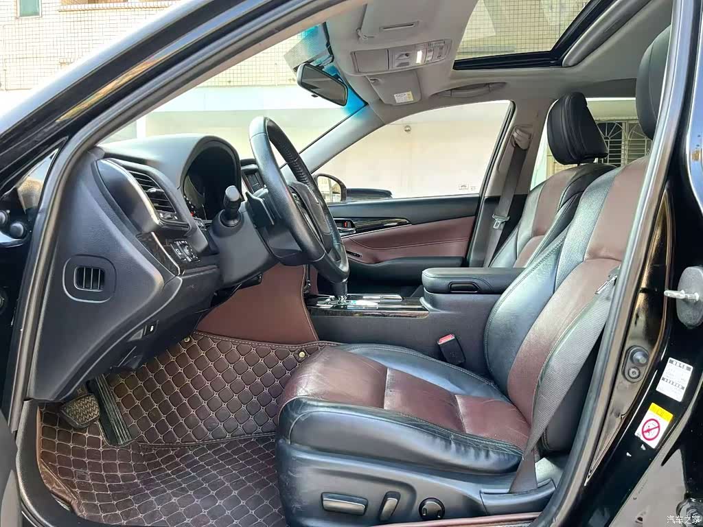 2018 Toyota Crown 2.0T Sport Edition, фото 4, лот 11218657