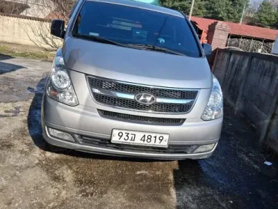 2011 Hyundai Starex 3-Seater VAN, фото 2, лот 10160914