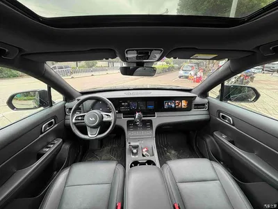 2021 Li Auto Li ONE Extended Range 6-Seater, фото 4, лот 10830692