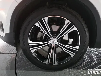 2022 Volvo XC40 B4 Inscription, фото 4, лот 11248032