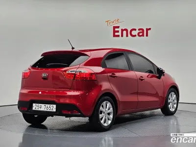2013 Kia pride 1.4 MPI Hatchback, фото 2, лот 10154208