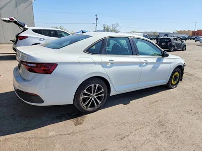 2024 VOLKSWAGEN JETTA SPORT, фото 3, лот 10648197