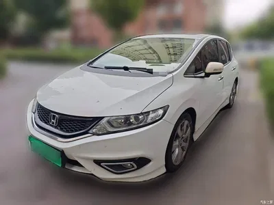 2016 Honda Jade 1.8L CVT Luxury Version 5-seater, фото 1, лот 10387465