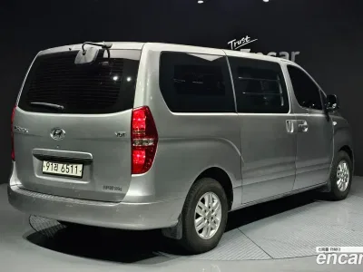 2019 Hyundai Starex Van 3-Seater, фото 2, лот 10160697
