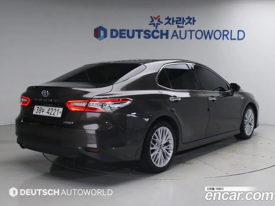 2018 Toyota Camry 2.5 XLE Hybrid, фото 2, лот 10222144