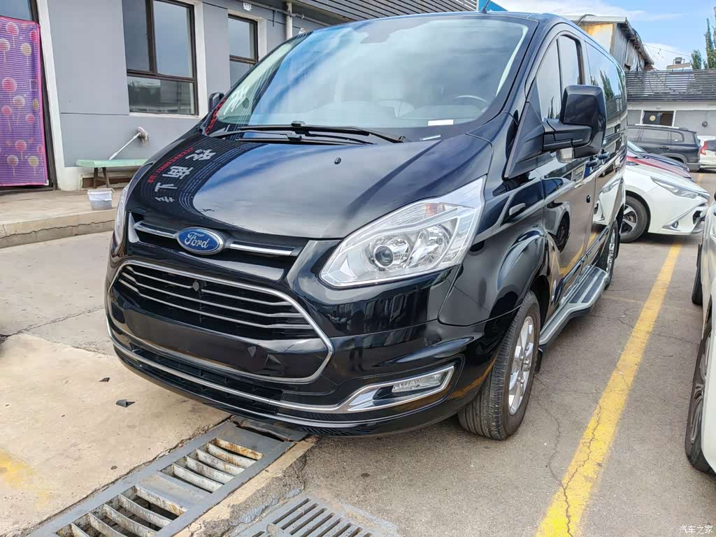 2020 Ford Tourneo 2.0T Auto Elite Edition China VI, фото 1, лот 10361772