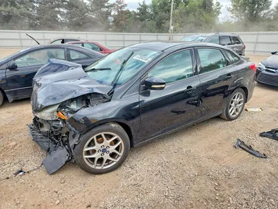 2015 FORD FOCUS SE, фото 1, лот 10510357