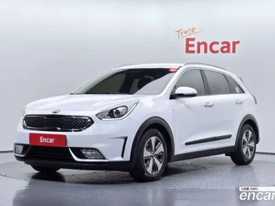 2017 Kia Niro Luxury, фото 1, лот 10225842