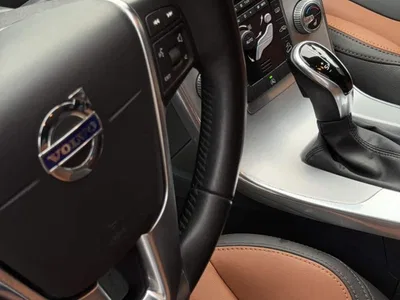 2017 Volvo V60, фото 4, лот 10365371