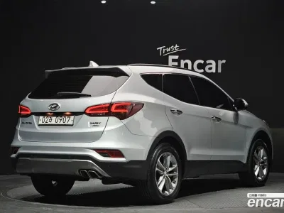2016 Hyundai Santafe Diesel 2.0 4WD, фото 2, лот 10130188