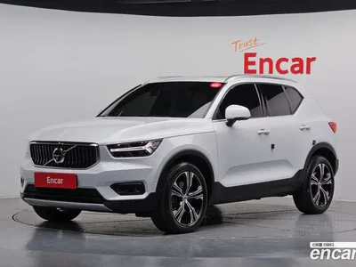 2021 Volvo XC40 B4 Inscription, фото 1, лот 10123313