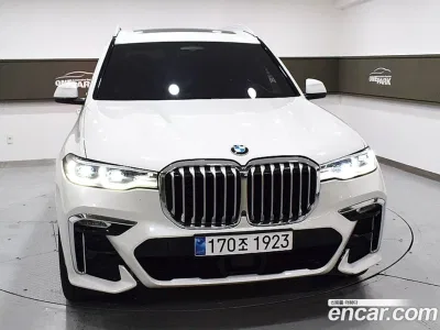 2022 BMW X7 xDrive 40i M Sport 6STR, фото 2, лот 10113075