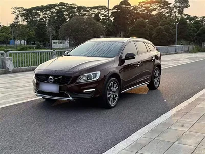 2017 Volvo V60 Cross Country T5 AWD China V, фото 1, лот 10367895