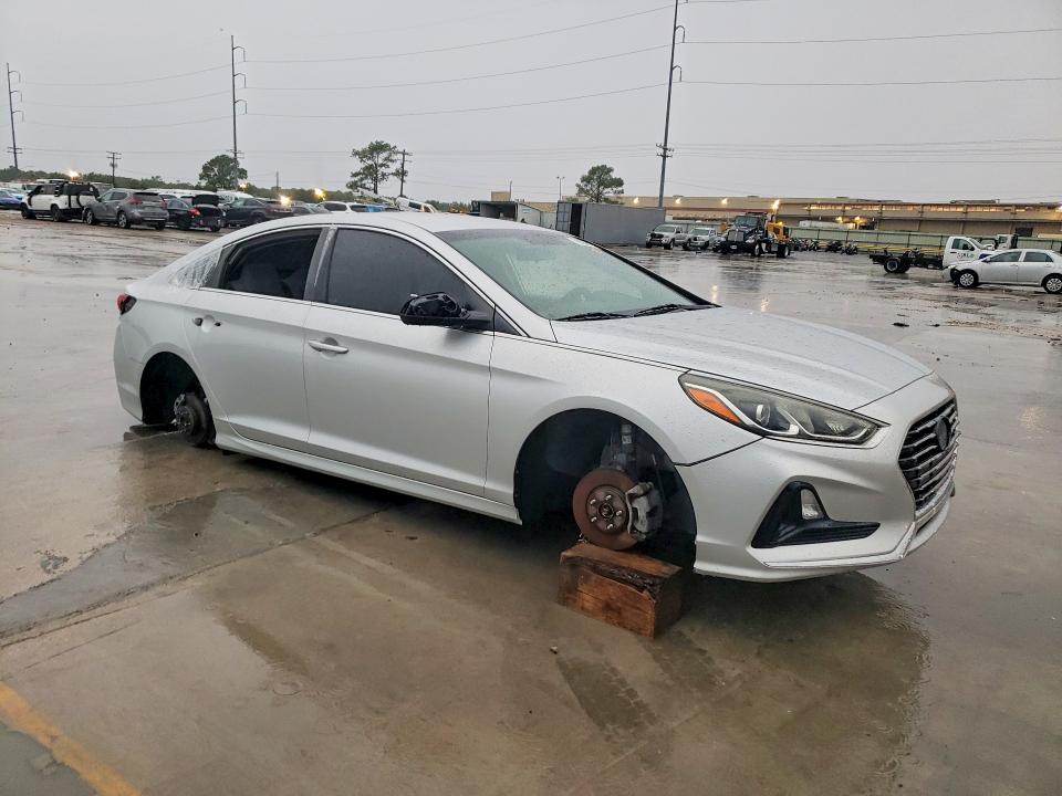2018 HYUNDAI SONATA, фото 4, лот 11209277