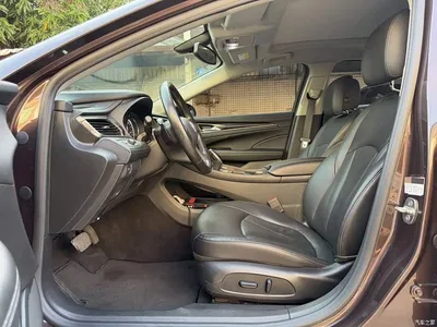 2018 Buick LaCrosse Model 20T Elite Edition, фото 3, лот 10256801