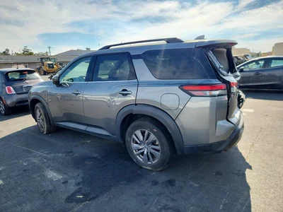 2023 NISSAN PATHFINDER SV, фото 2, лот 11576054