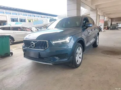 2022 Volvo XC40 Model T4 AWD Smart Drive Fashion Edition, фото 2, лот 10366547