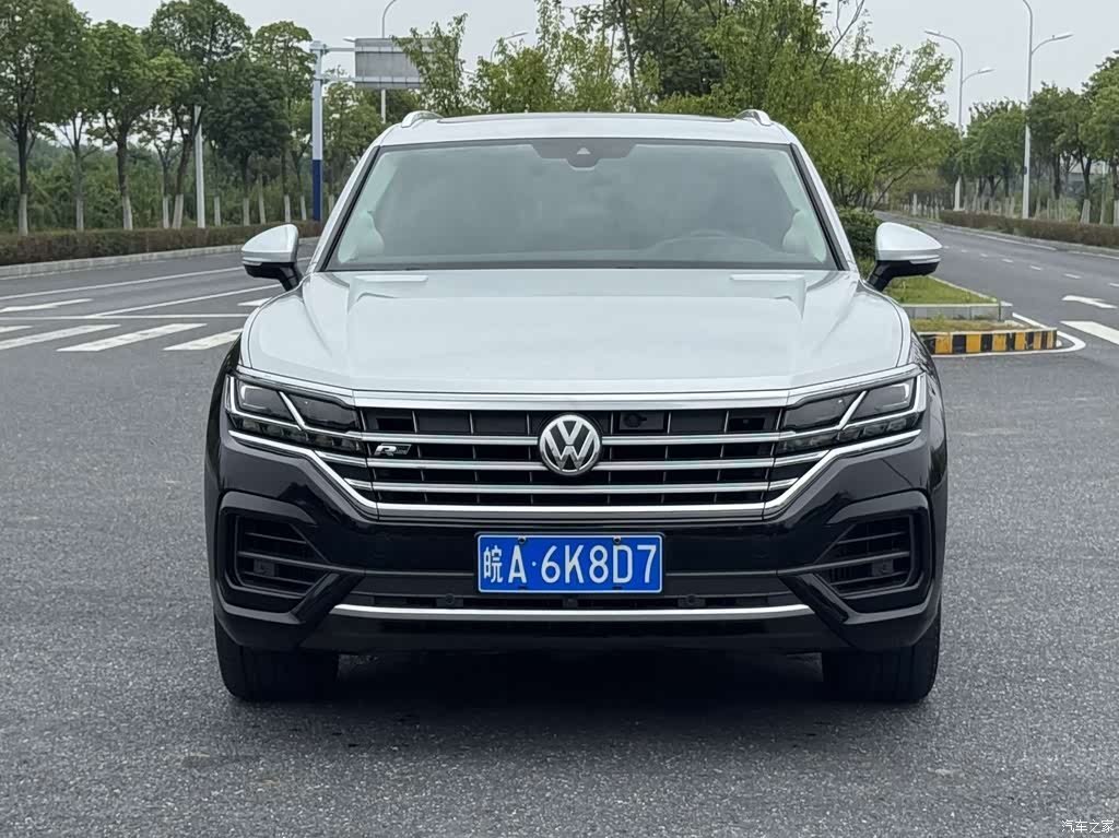 2019 Volkswagen Touareg 3.0TSI Sharp Edge Edition China V, фото 2, лот 11203512