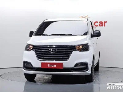 2019 Hyundai Starex Van 3-Seater, фото 3, лот 10674944
