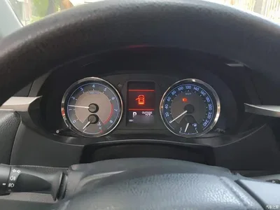 2014 Toyota Corolla 1.6L CVT GL-i, фото 4, лот 10388233