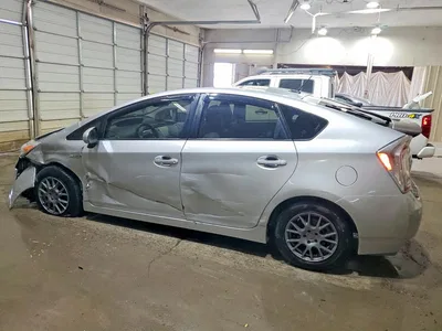 2012 TOYOTA PRIUS THREE, фото 2, лот 10554316