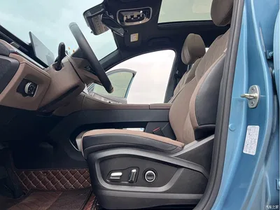 2025 Chery Tiggo 8 PLUS C-DM 1.5T 116km Premium 5-Seater, фото 4, лот 11081366