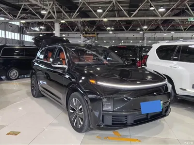 2025 Li Auto L7 Max Smart Renewal Edition, фото 2, лот 10447359