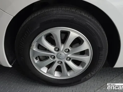 2014 Kia K3 Diesel Luxury, фото 4, лот 10043888