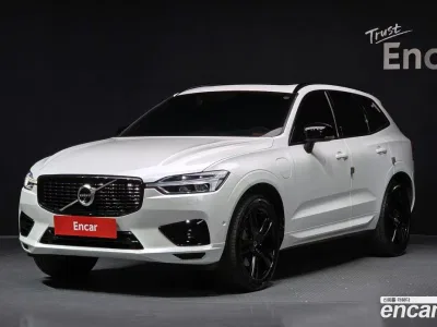 2021 Volvo XC60 T8 R-Design, фото 1, лот 10127928