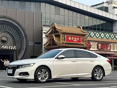 2018 Honda Accord 260TURBO Luxury Edition China VI, фото 1, лот 10426878